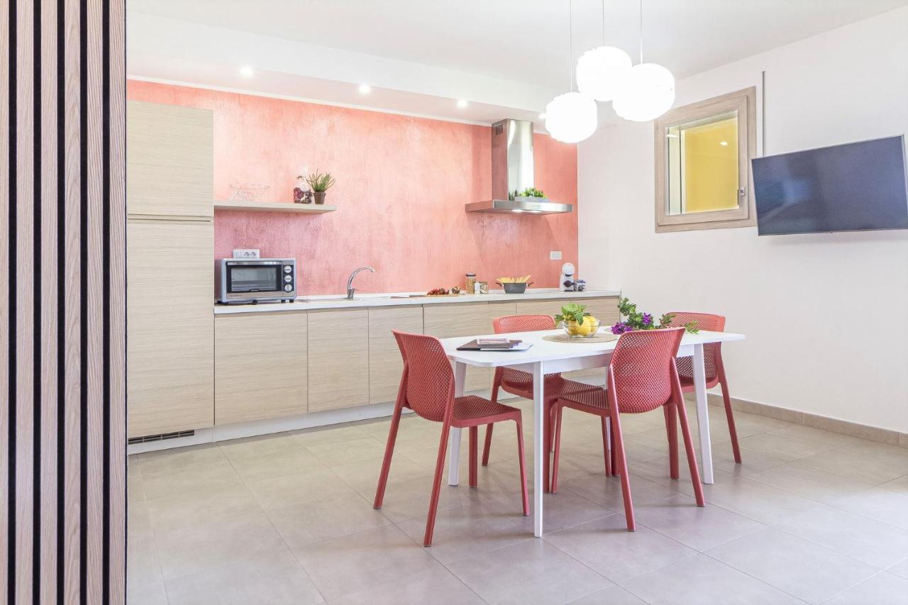 Skyfive Fire Apartment อาลเกโร ภายนอก รูปภาพ